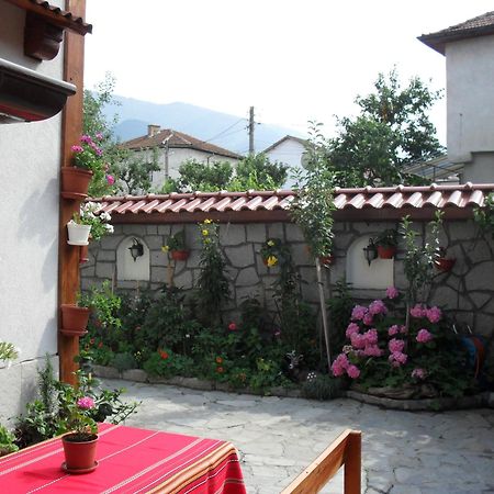 Family Hotel Nadejda Bansko Exterior foto